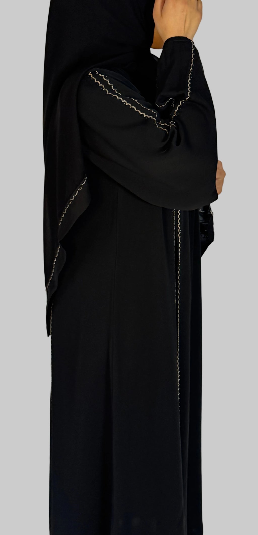 Aamelia Abaya